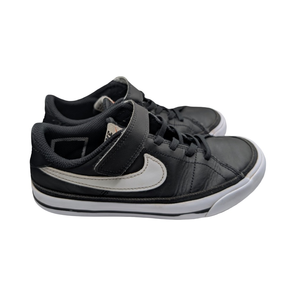Nike Boys legacy Size 1 Black White Velcro Lace Sneakers Shoes